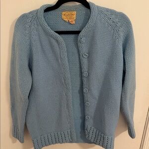 Vintage Women’s Hand Loomed Sz 40 Light Blue Acrylic Fibre Sweater